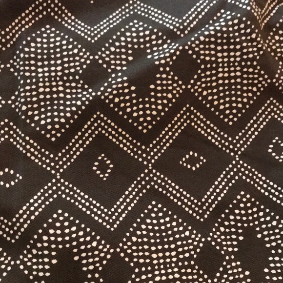 NWOT 10 Women’s Banana Republic 4.5 Shorts 🌟 - Picture 2 of 5